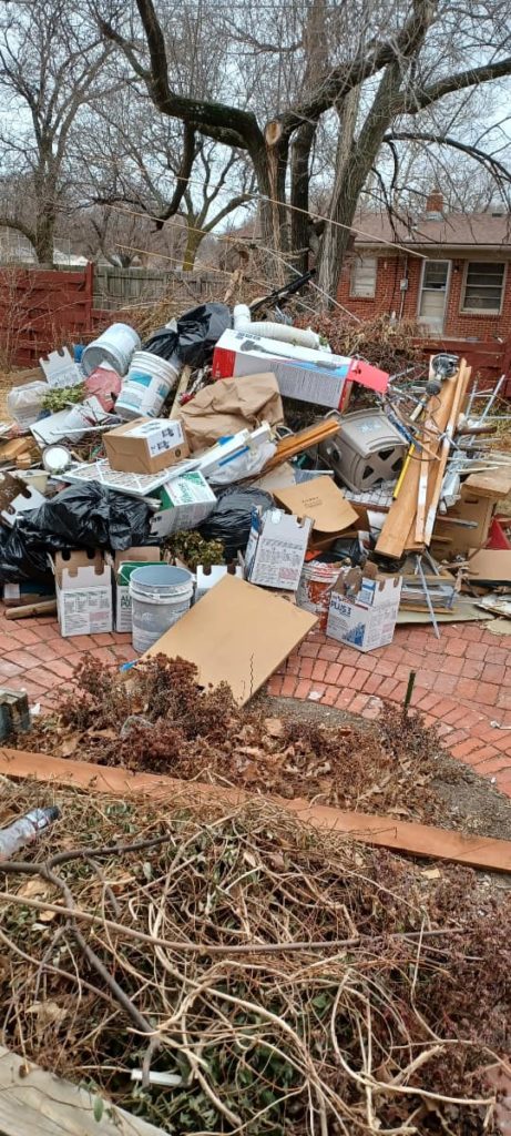 dont-leave-junk-in-your-backyard before