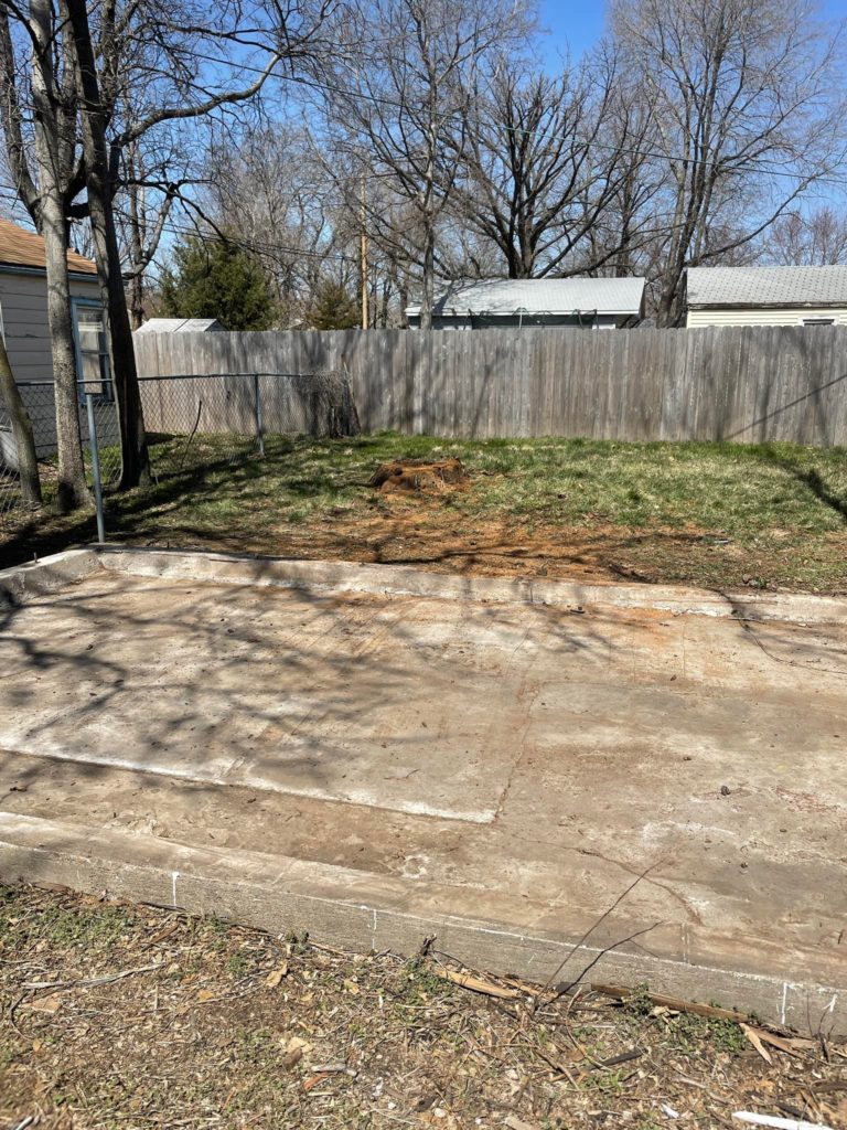 garage-and-tree-demo-job